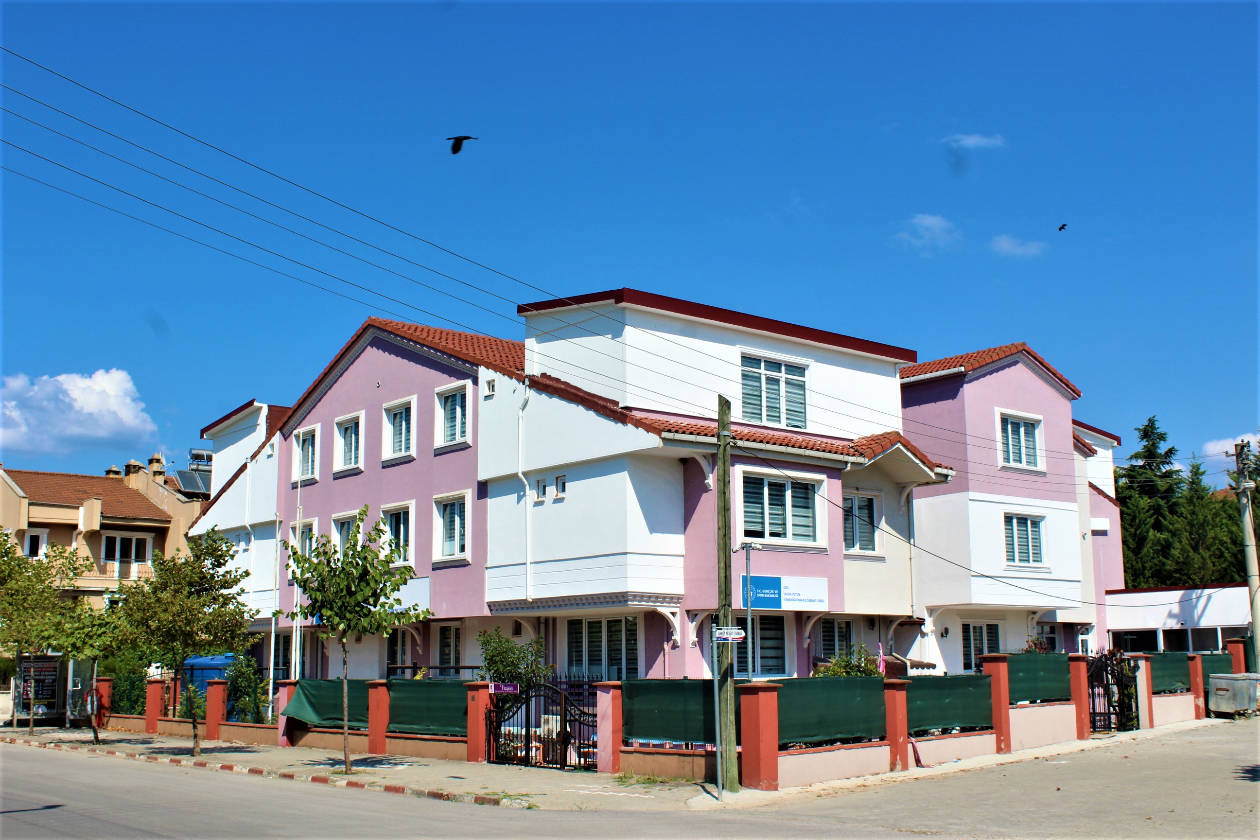 Yeni yüzümüz,yeni web sitemizle sizlerleyiz...